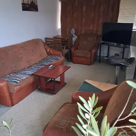 With Terrace 2 דירה *