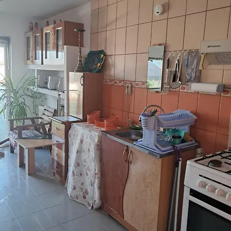 With Terrace 2 Apartment