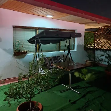 דירה With Terrace 2 בוקרשט