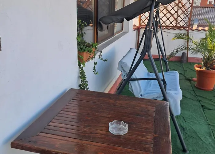 With Terrace 2 Apartamento *