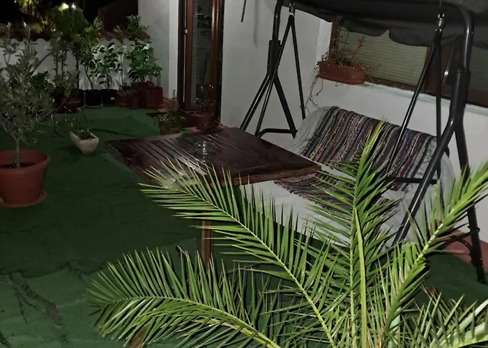 Apartamento With Terrace 2